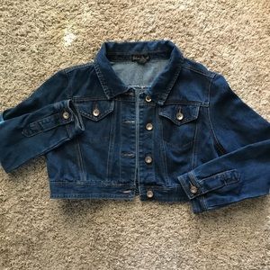 Crop denim jacket